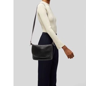 Vintage Coach 9951 Patricia Legacy
Black Leather Shoulder Bag/ cross body